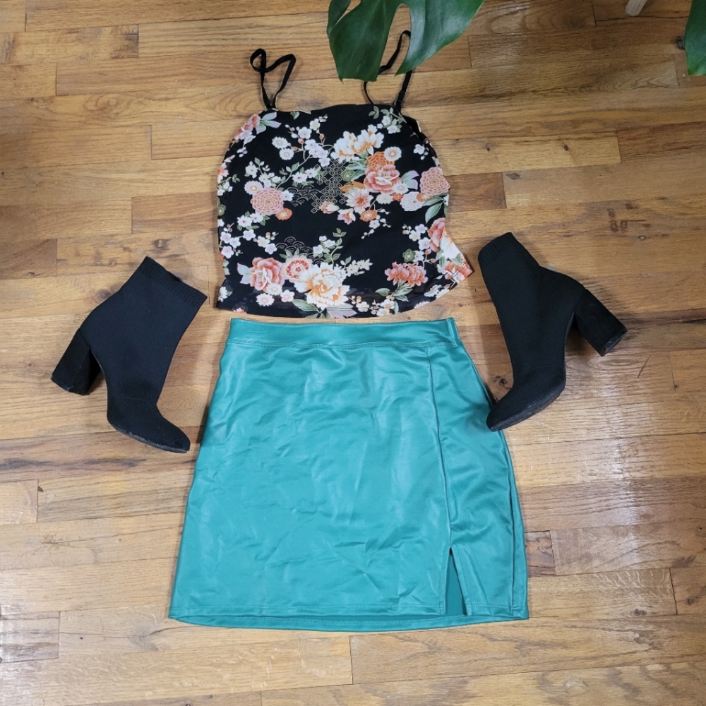 Green leather skirt